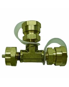 Propane Adapter Fitting; Tee Style; 1 Inch-20 FNPT Inlet x 1 Inch-20 MNPT Outlet; Brass; Single; With Plastic Clamshell
